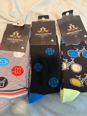 GK Men's Casual Sock 3-Pack – Black, Gray, Blue, Yellow Accents